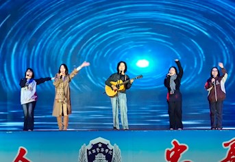 2025外国语学院迎新晚会风采