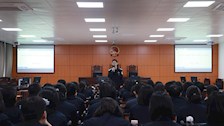 法学院召开20级法学卓越班师生见面会及学期总结会