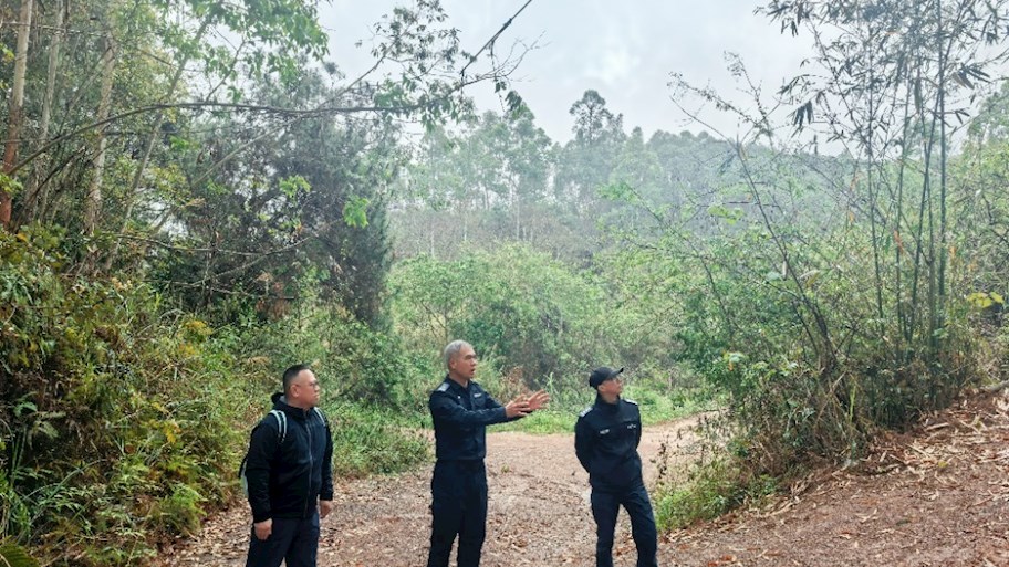 锚定实战导向 筑牢育人根基——警务实战学院赴五合校区踏勘训练场建设选址