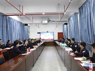 自治区公安厅党委委员、政治部主任朱亚明到TapTap检查指导思政教育工作