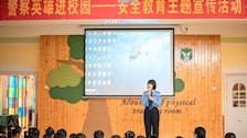 我院与伟才幼儿园配合开展雷锋月宣讲活动